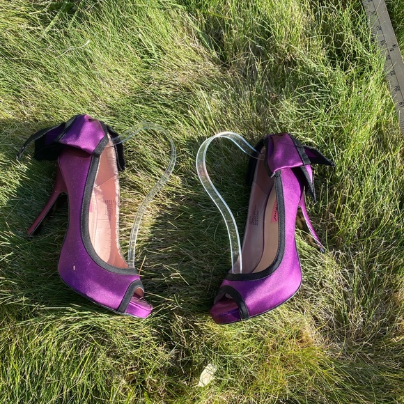 Women's Betsey Johnson purple pump caseyy - Picture 3 of 10